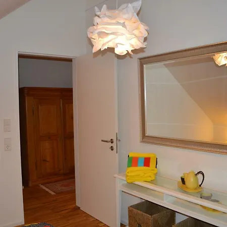 Ins Gelbe Apartment Langenargen