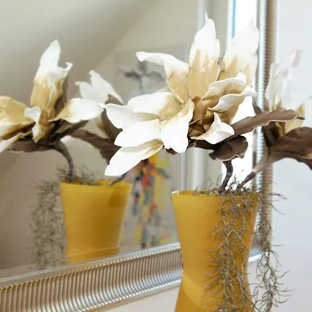 Apartment Ins Gelbe *